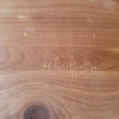 2-264: Vintage Wood Jewelry Box