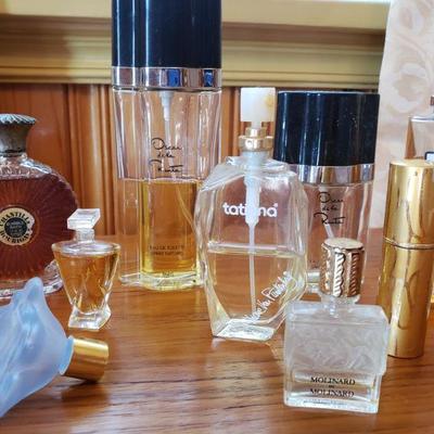 2-266: Perfume and Perfume Bottle lot