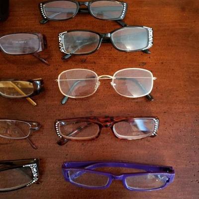 2-271: Readers lot (2.5 & 2.75)