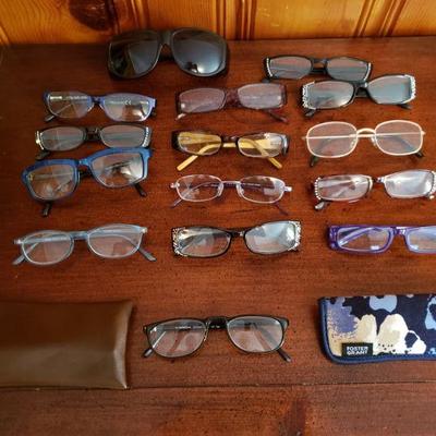 2-271: Readers lot (2.5 & 2.75)