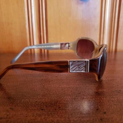 2-272: Kate Spade Sunglasses 
