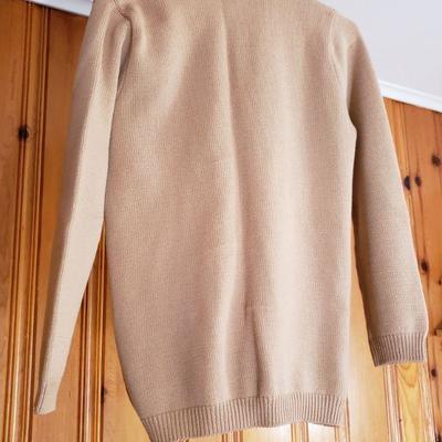 2-290: Vintage Young PENDLETON Sweater