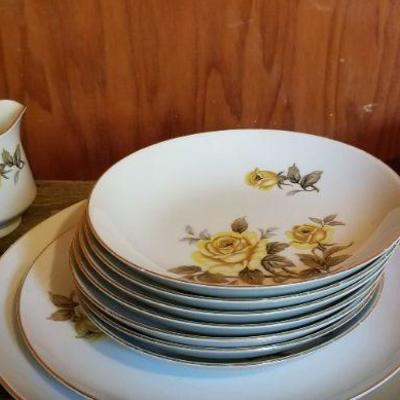 Lot 2-293: Vintage Fine China Set by NORLEANS