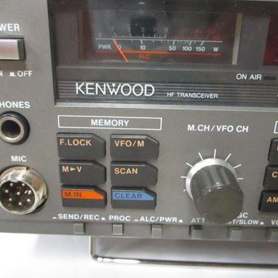 Lot 2 - Kenwood HF Tranceiver Model TS 140S Ham Radio