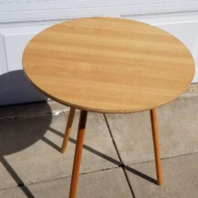 Lot 2-298: Vintage Pin Leg Round Top Mid Century Modern Table 25.5" Tall x 19" Diameter