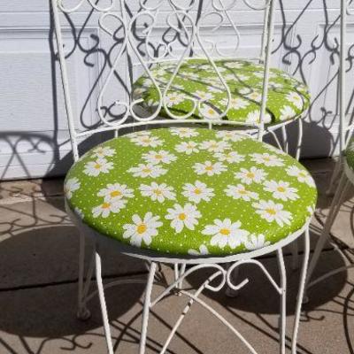 Lot 2-300: Vintage Mid Century Modern Metal Outdoor Chairs w/ Original Green Cushions 34" Tall