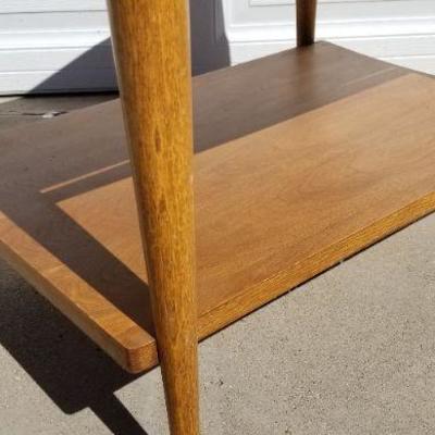 Lot 2-302: Vintage LANE Mid Century Modern 28" x 21" x 20" Side Table