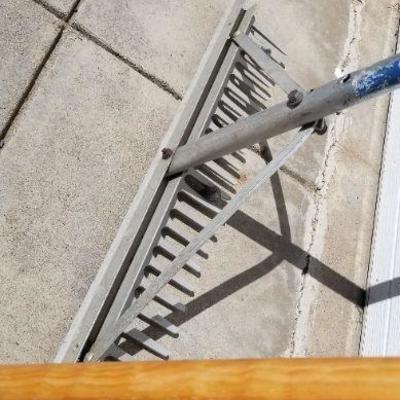 Lot 2-314: (2) Vintage Yard Garden Tools
