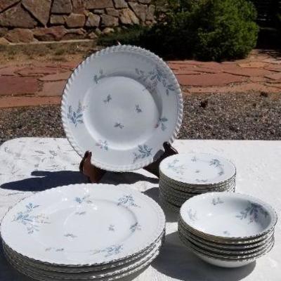 Lot 2-319: Vintage Fine China Dinnerware Set by FRANCONIA