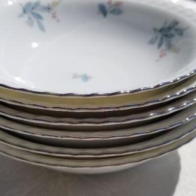 Lot 2-319: Vintage Fine China Dinnerware Set by FRANCONIA