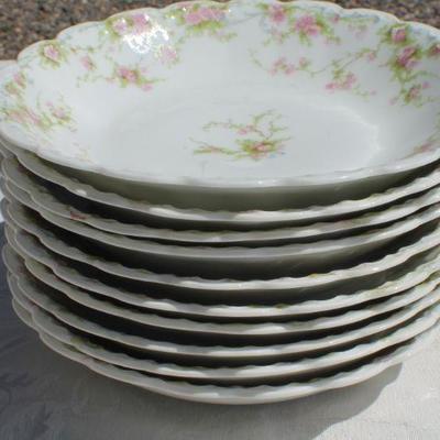 Lot 2-320: HUGE Antique/Vintage LIMOGESâ„¢ France China Set w/ Covered Dishes. 