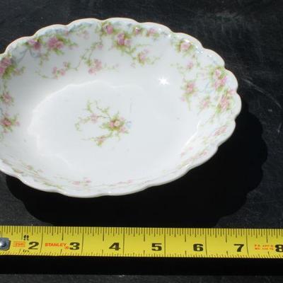 Lot 2-320: HUGE Antique/Vintage LIMOGESâ„¢ France China Set w/ Covered Dishes. 