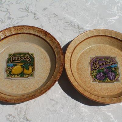 Lot 2-324: (2) Vintage POTTERY CRAFTâ„¢ Pie Plates (Lemons and Berries Theme)