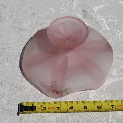 Lot 2-326: Vintage VIKINGâ„¢ Pink Glass Hand Painted Candy Dish