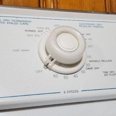 Lot 2-346: MAYTAG Dryer w/ DRYNESS MONITOR Tested A+