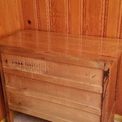Lot 2- 350: Vintage 3-Drawer Dresser 38 x 18.5 x 32.5" 