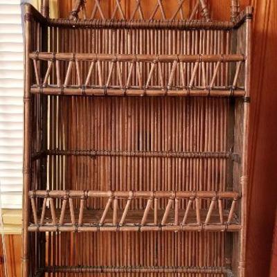 Lot 2-354: Vintage Wicker Hanging or Standing Display Shelf 17" x 33" x 6" 