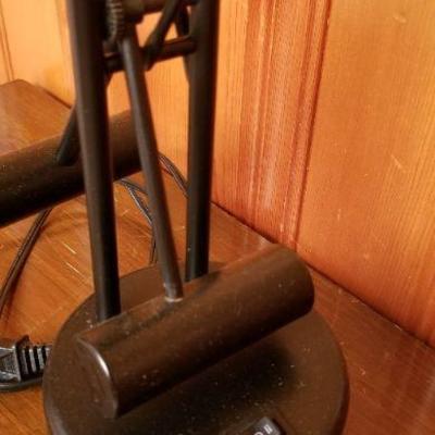 Lot 2-357: Vintage Adjustable Office Lamp