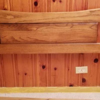 Lot 2-362: Antique/Vintage Wood Bed 80" x 55" x 33" Headborad and 23.5" Footboard Height