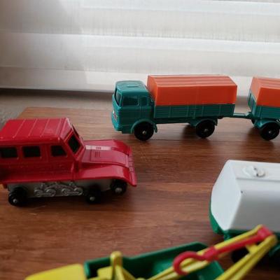2-379: Vintage Lesney Matchbox Cars (and one little Tootsie on a trailer)