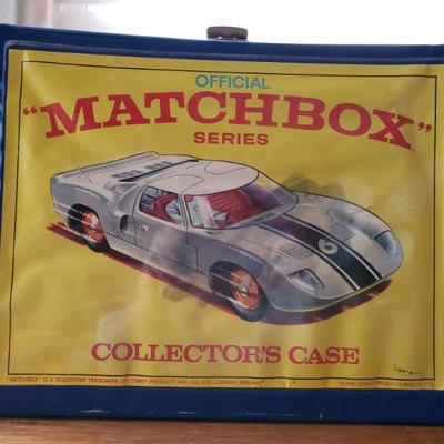 2-380: Vintage Matchbox Car Case