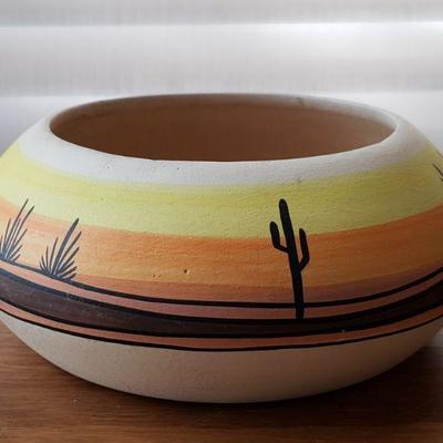 2-382: Vintage  Tesa Pottery