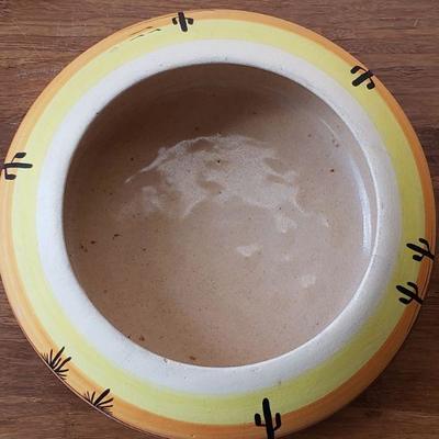 2-382: Vintage  Tesa Pottery
