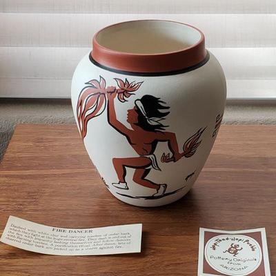 2-383: Vintage Hopi Toad Pottery 