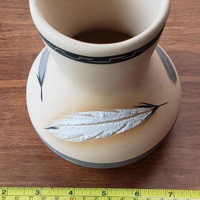 2-389: Grey Feather Pottery 