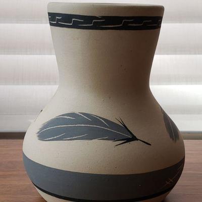 2-389: Grey Feather Pottery 