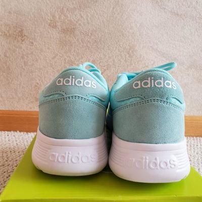 2-392: Adidas Neo size 9.5