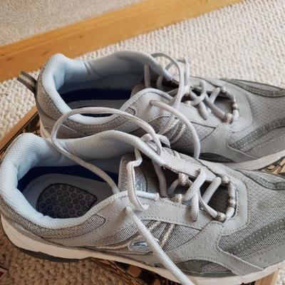 2-394: Athletic Shoe Lot