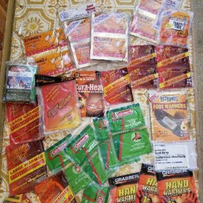 Lot 2-407: Very Large Bundle of Hand/Toe/Body Warmer Pouches NEW