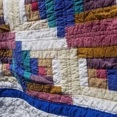 Lot 2-428: Vintage Queen/Full Size Bedspread Multicolor Tiles