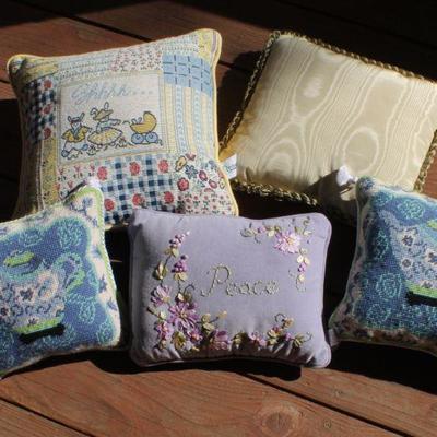 Lot 2-450: Group of Small Decorative Pillows 
