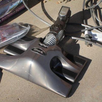 Lot 2-452: Rocketâ„¢ Vacuum Cleaner w/ Accessories TESTED A+