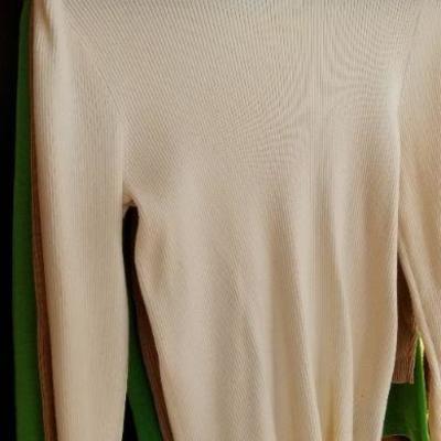 Lot 2-457: Size LARGE Group of (7) Ralph Lauren Assorted Women's Clothing