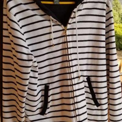 Lot 2-458: (5) Assorted XL Ralph Lauren Women's Clothing 
