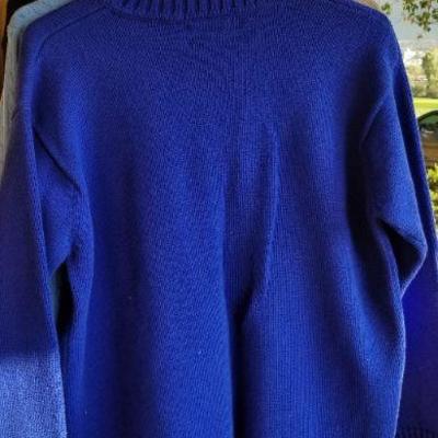 Lot 2-459: (6) Assorted Size MEDIUM Ralph Lauren Women's Clothing Bundle