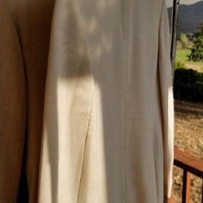 Lot 2-460: (4) Assorted Vintage Women's  Size (MEDIUM Estimate)