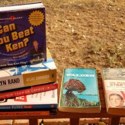 Lot 2-464: Vintage/Modern Softback Book Bundle Including Star Trek
