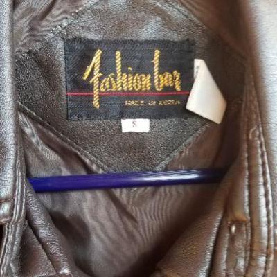 Lot 2-474: Vintage FASHION BAR Mid Trench Size Small Men's