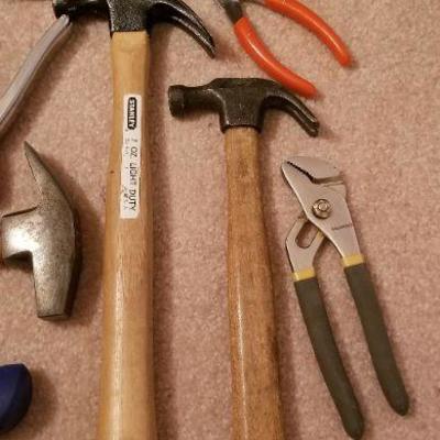 Lot 2-483: Bundle of Assorted Tools (Hammers, Flashlights, etc.)