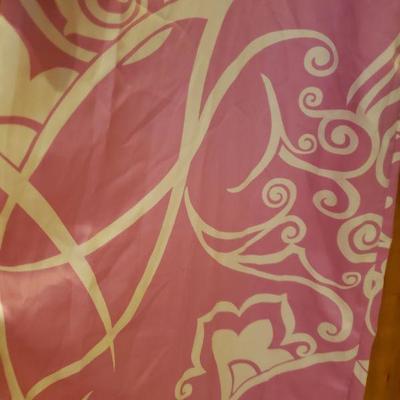 Lot 2-529: Cruz Natori Silk Pajama Set (Shirt, Pants XL & Robe 