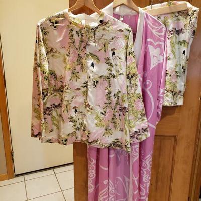 Lot 2-529: Cruz Natori Silk Pajama Set (Shirt, Pants XL & Robe 