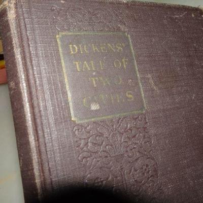 1924 A Tale of Two Cities by Charles Dickins, Hueber Gray Buehler, Lawence Mason 
