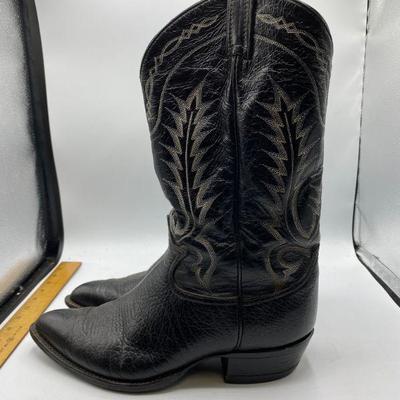 Vintage Black Tony Lama Cowboy Boots