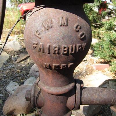 Y-1  ANTIQUE CAST IRON WATER PUMP