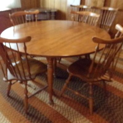 H-5  DINING TABLE W/8 FIDDLEBACK CHAIRS