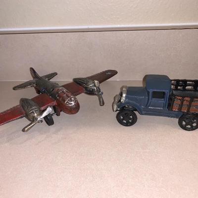 Vintage cast iron lot! Car,truck and plane heavy